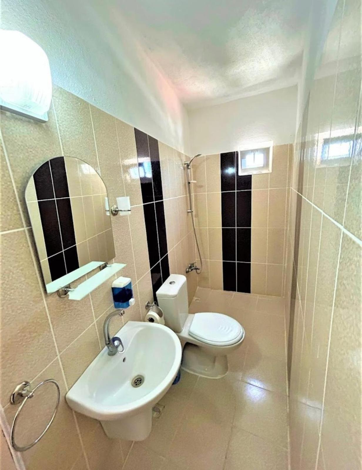 Gumus Hotel Ortahisar Esterno foto
